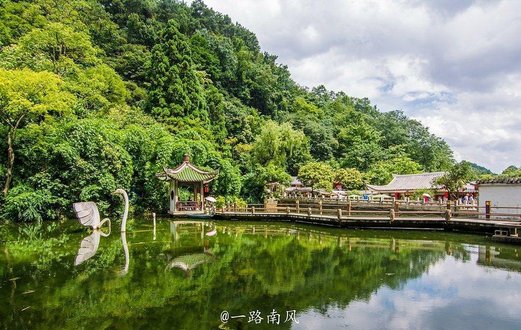 貴州黔靈山公園